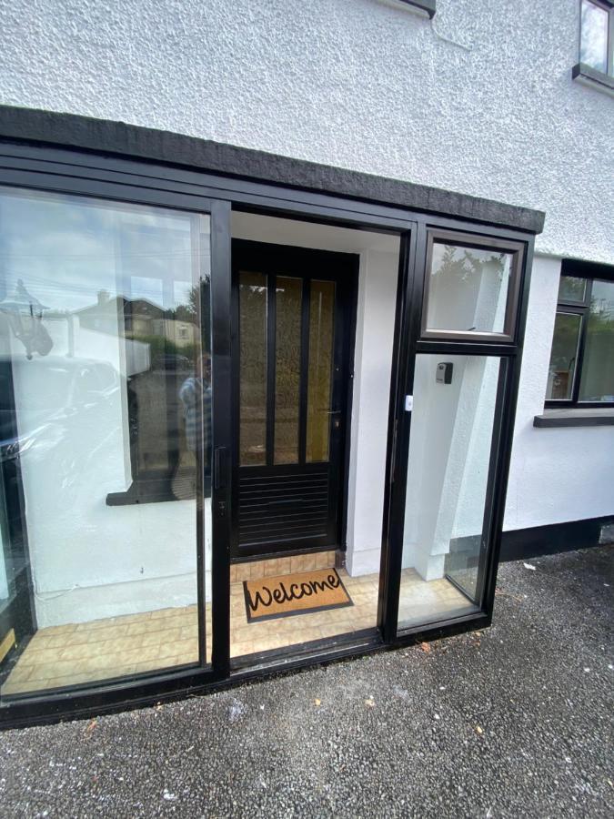 This Business Is Not Open Limerick Ngoại thất bức ảnh